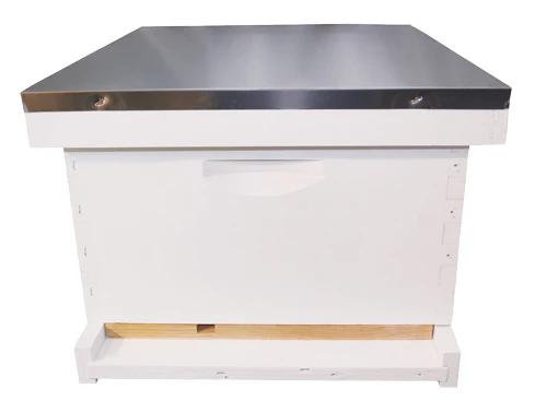 10-Frame Basic Beekeeping Kit - Image 2