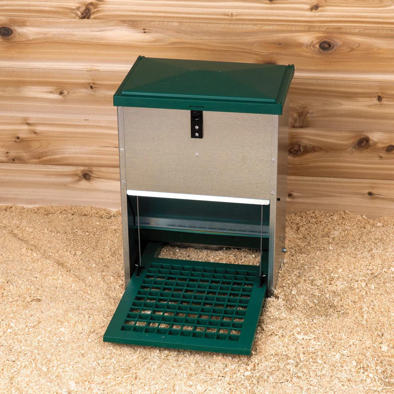 Feedomatic Automatic Treadle Feeder - Image 10