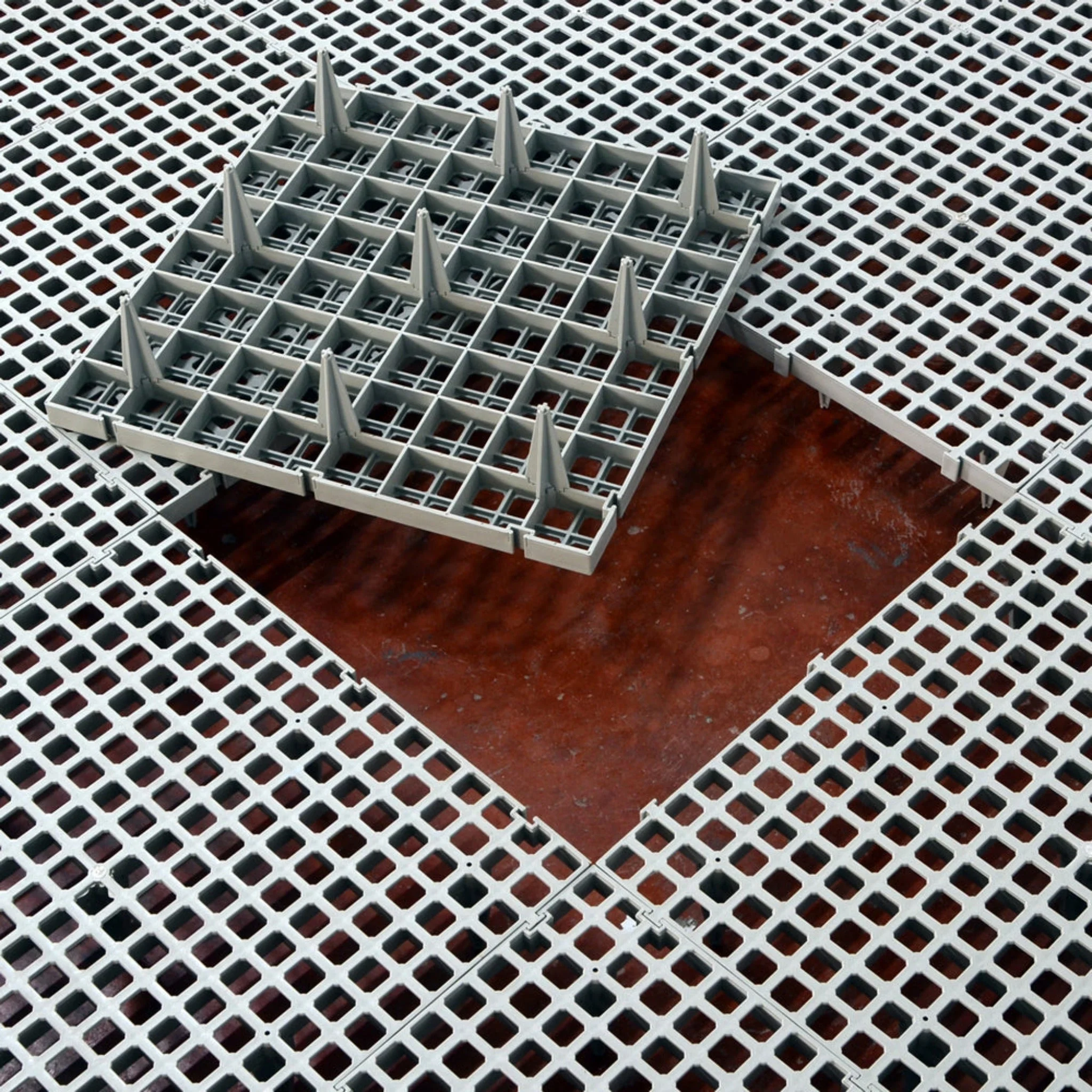 Slat Flooring - Small Hole (Legs: Long) - Image 5
